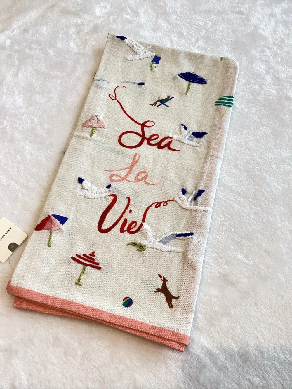 ⛱️Anthropologie Embroidered Dish Towel Seagull Beach Umbrella Dog Coastal Sea